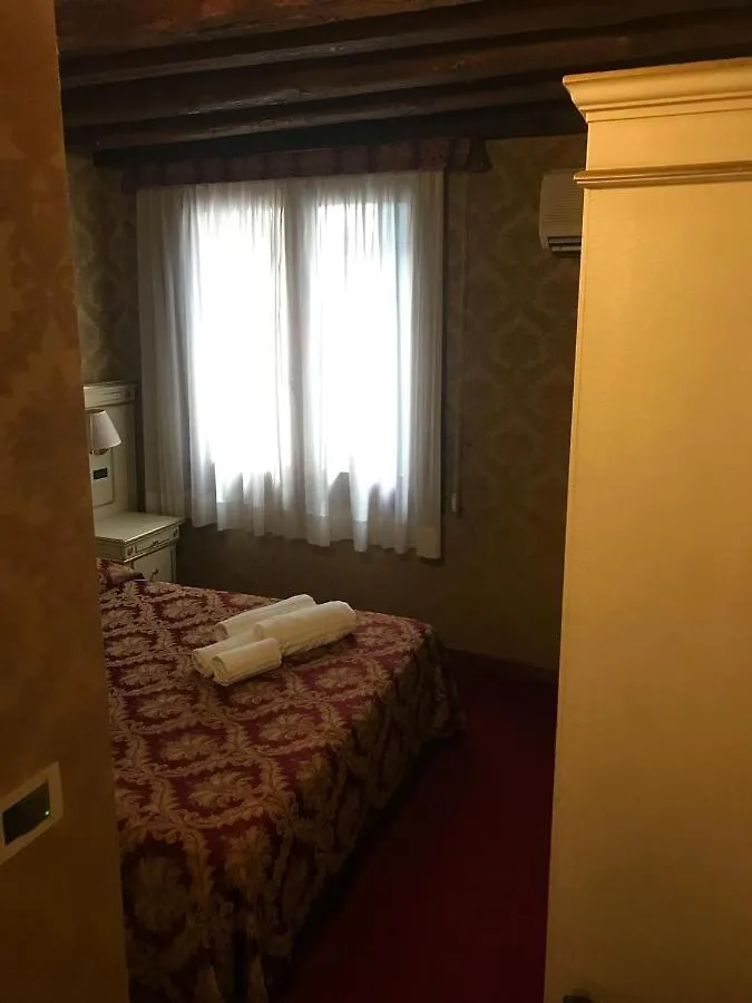 *** Guest house Casa Arte Hotel Venice Italy